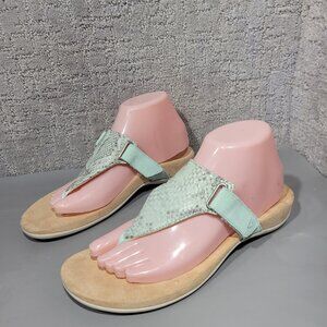 Vionic Wanda Women's Size US 8.5 Seafoam Snake Print Thong Flip Flop Sandals.